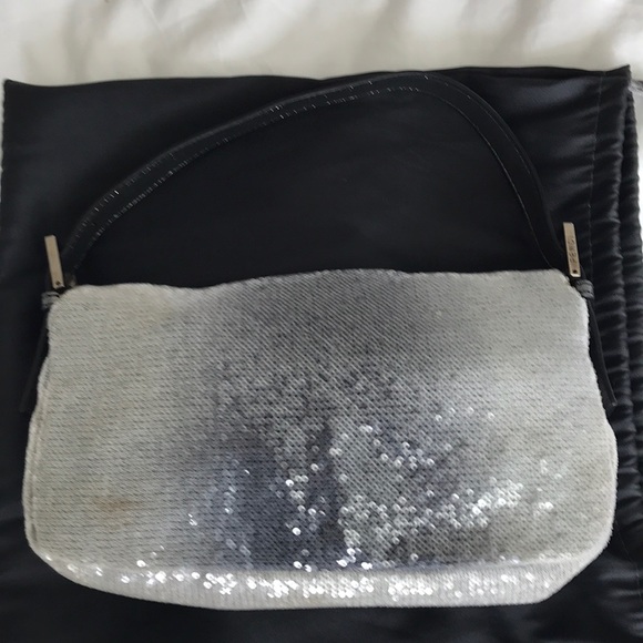 Fendi 🔴SOLD🔴 - Picture 2 of 16